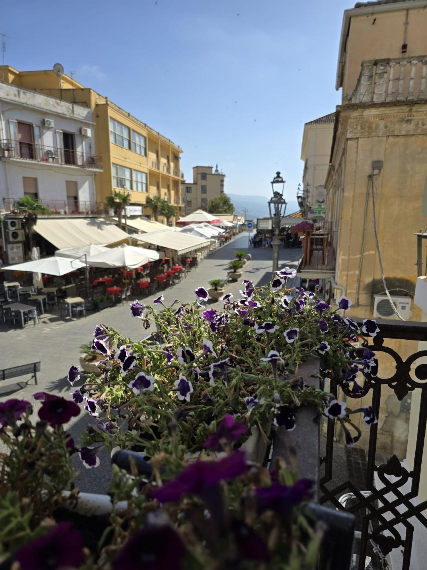 La Meridiana - Centro Storico Di Pizzo Dış mekan fotoğraf
